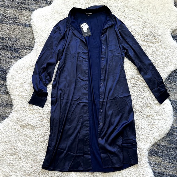 *NWT* Fashion Nova Blue Satin Dress Set Size Medium - Picture 5 of 10